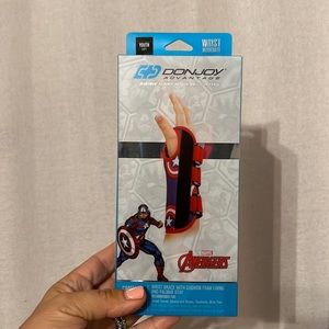 Marvel DONJOY Youth Captain America ADVANTAGE COMFORT WRIST BRACE -Left